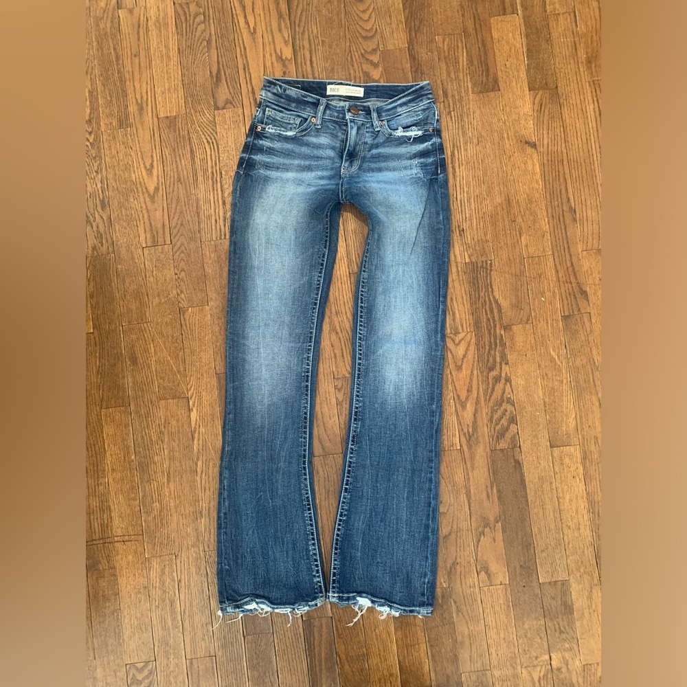 BKE Stella Slim fit mid rise bootcut leg jeans size 26x33.5